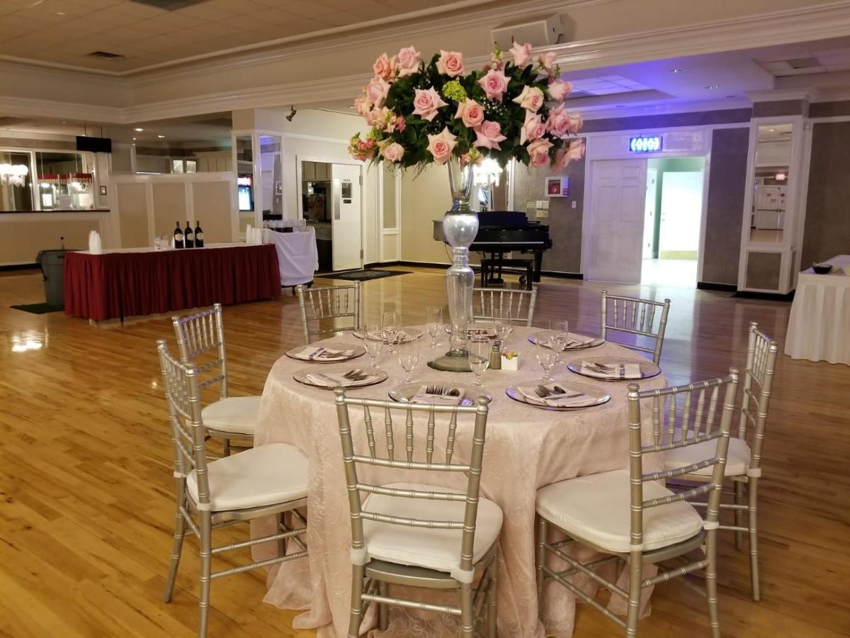 Victoria Palms Inn And Suites Donna Exteriér fotografie