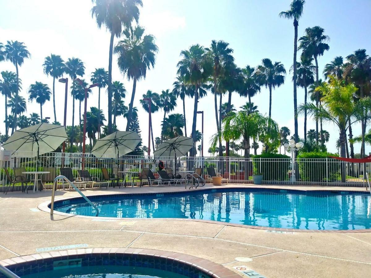 Victoria Palms Inn And Suites Donna Exteriér fotografie